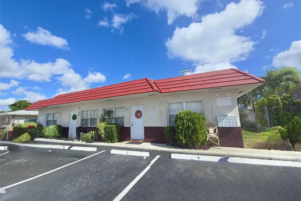 3980 NW 30th Terrace, Lauderdale Lakes FL 33309