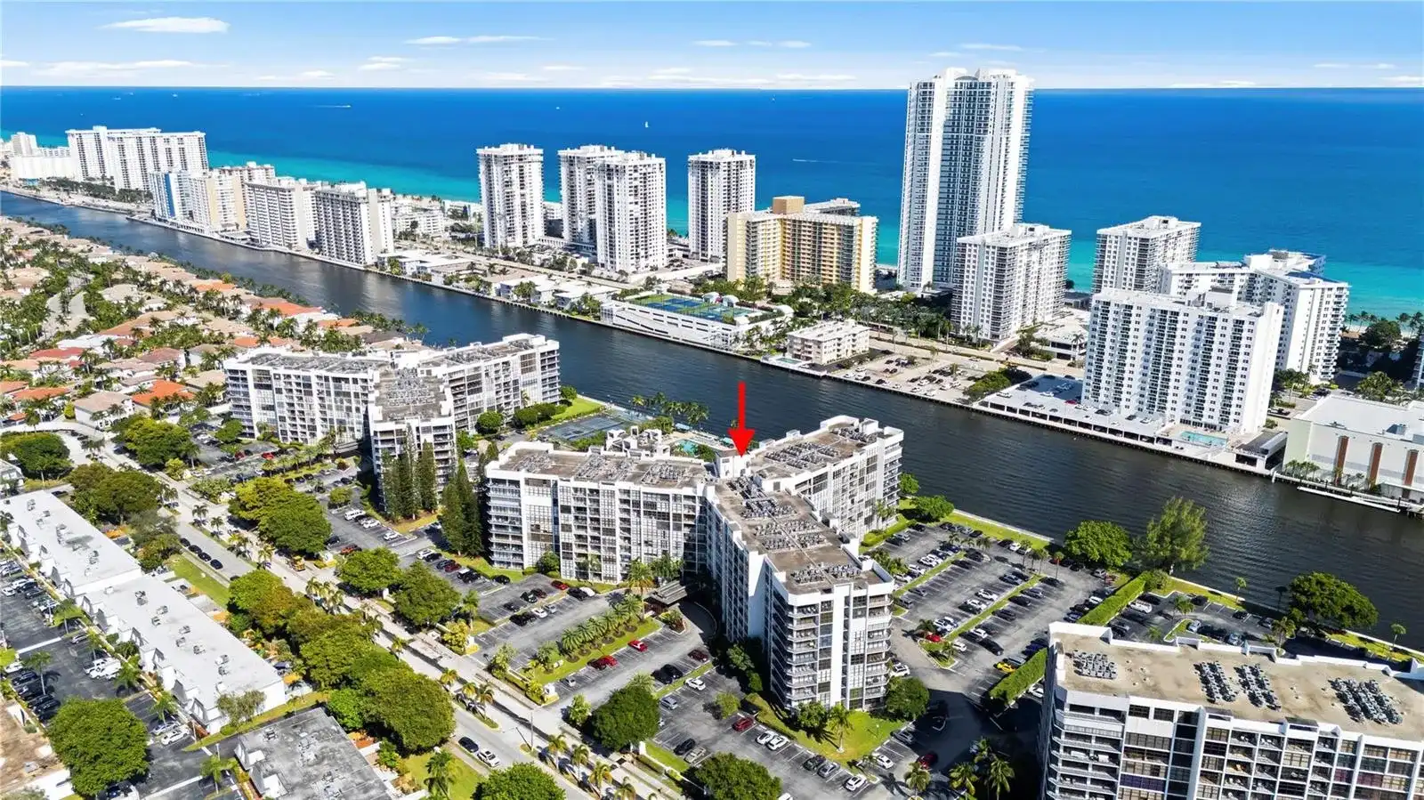 800 Parkview Drive # 718, Hallandale Beach FL 33009