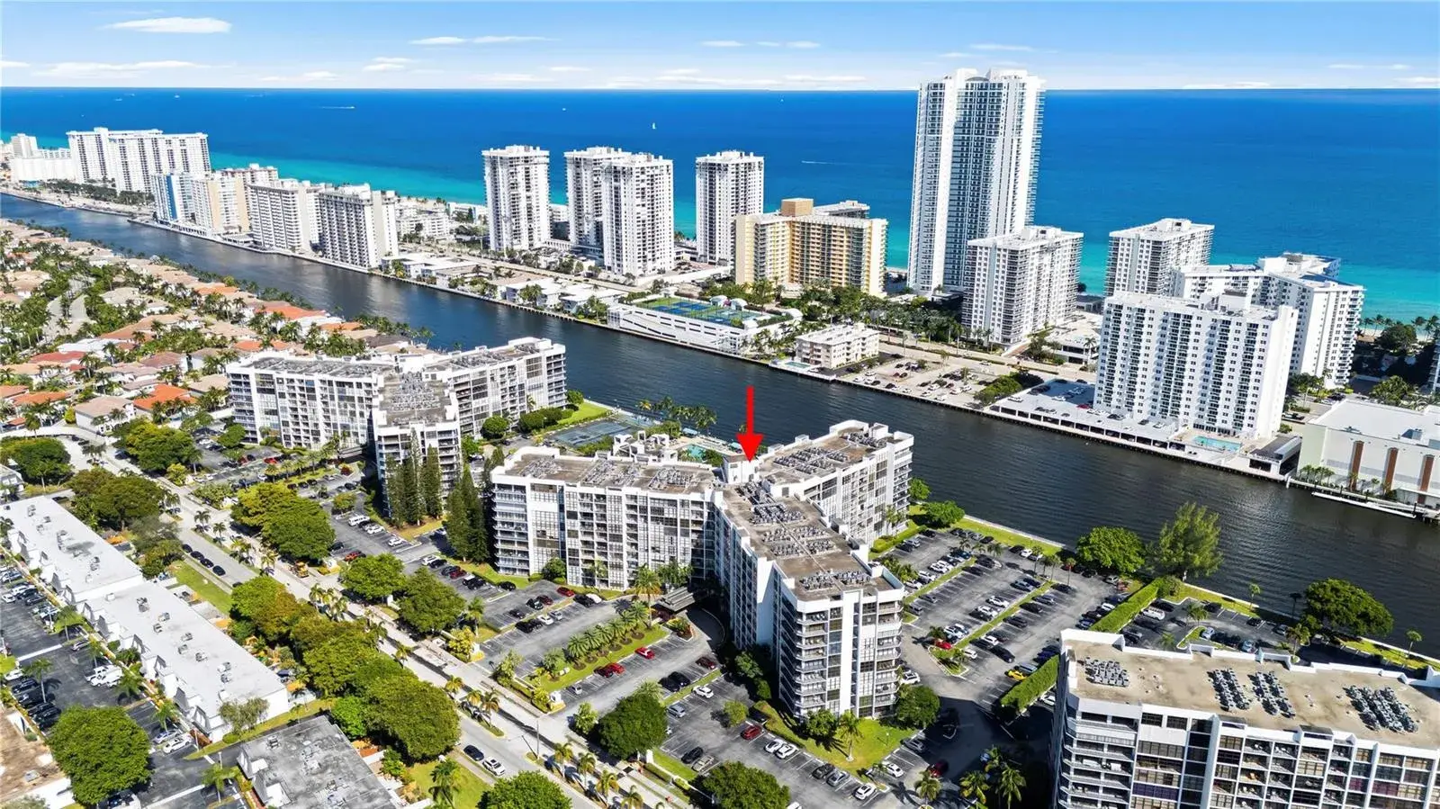 800 Parkview Drive # 718, Hallandale Beach FL 33009