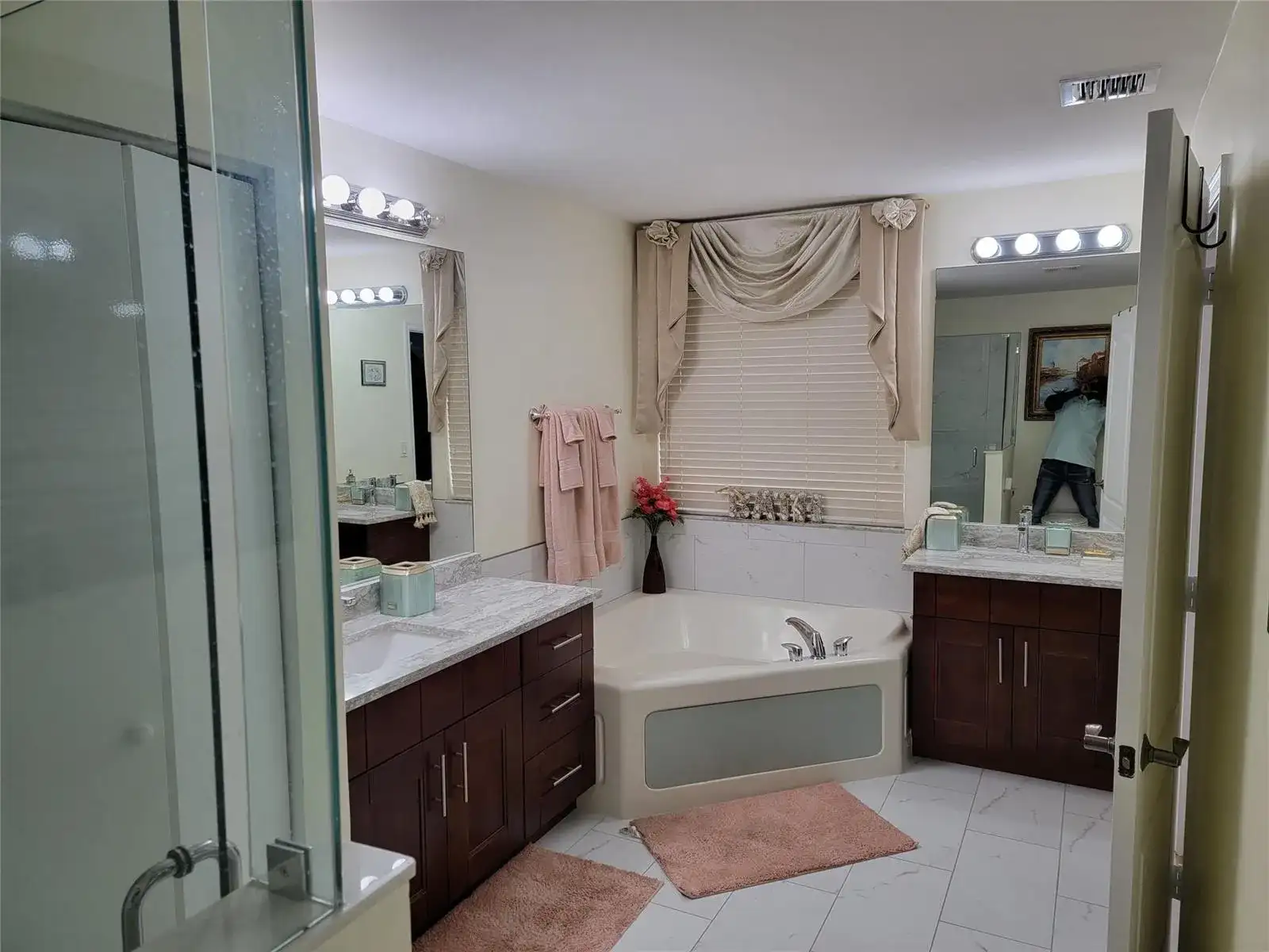 111 Berenger Walk, Royal Palm Beach FL 33414 photo 5