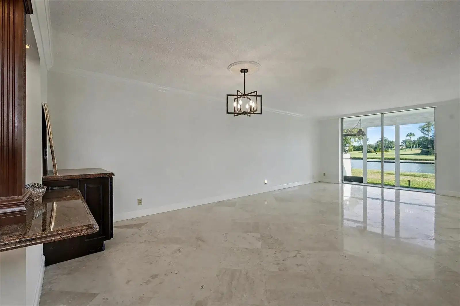 9320 S Hollybrook Lake Drive # 103, Pembroke Pines FL 33025 photo 3