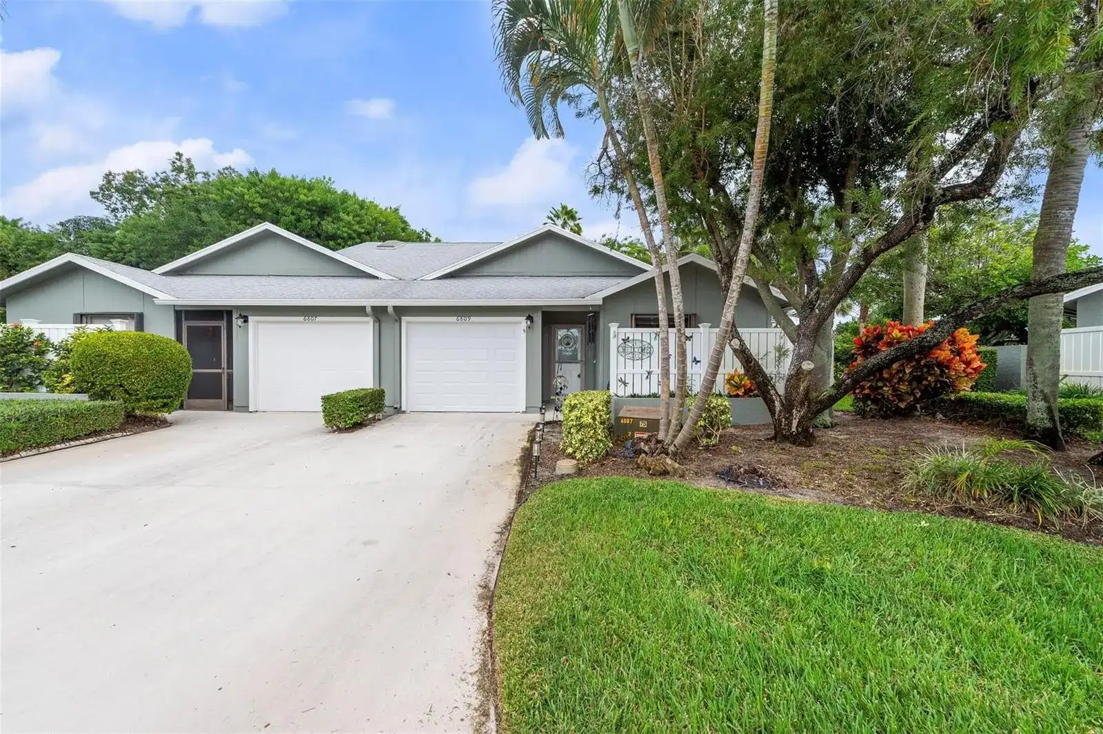 6809 SE Yorktown Drive, Hobe Sound FL 33455