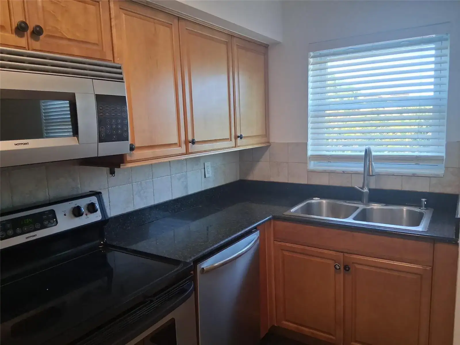 505 NE 20 Avenue # 217, Deerfield Beach FL 33441 photo 2