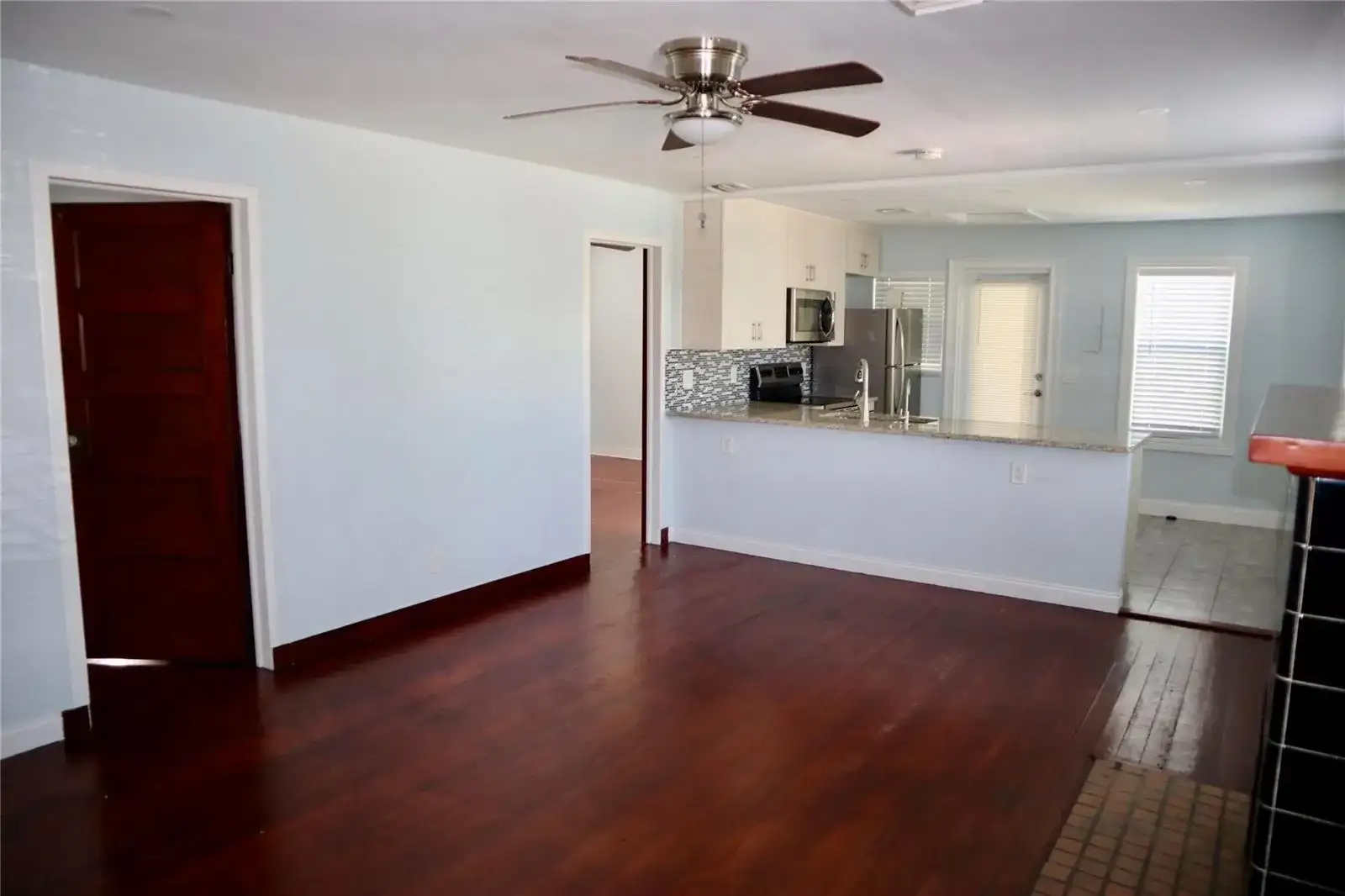 1338 -1384 NE -1384 35th Street, Oakland Park FL 33334 photo 2