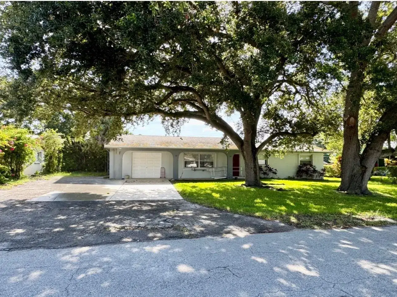 3474 Southern Pines Drive, Fort Pierce FL 34982