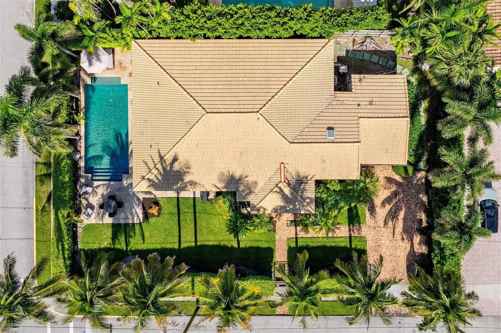 359 Poinciana Drive, Fort Lauderdale FL 33301