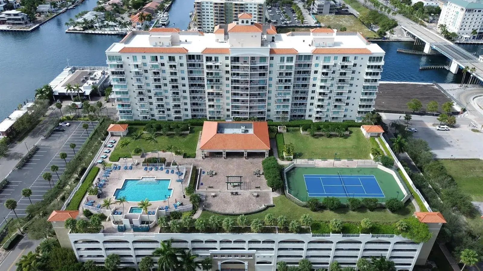 3020 NE 32nd Avenue # 905, Fort Lauderdale FL 33308