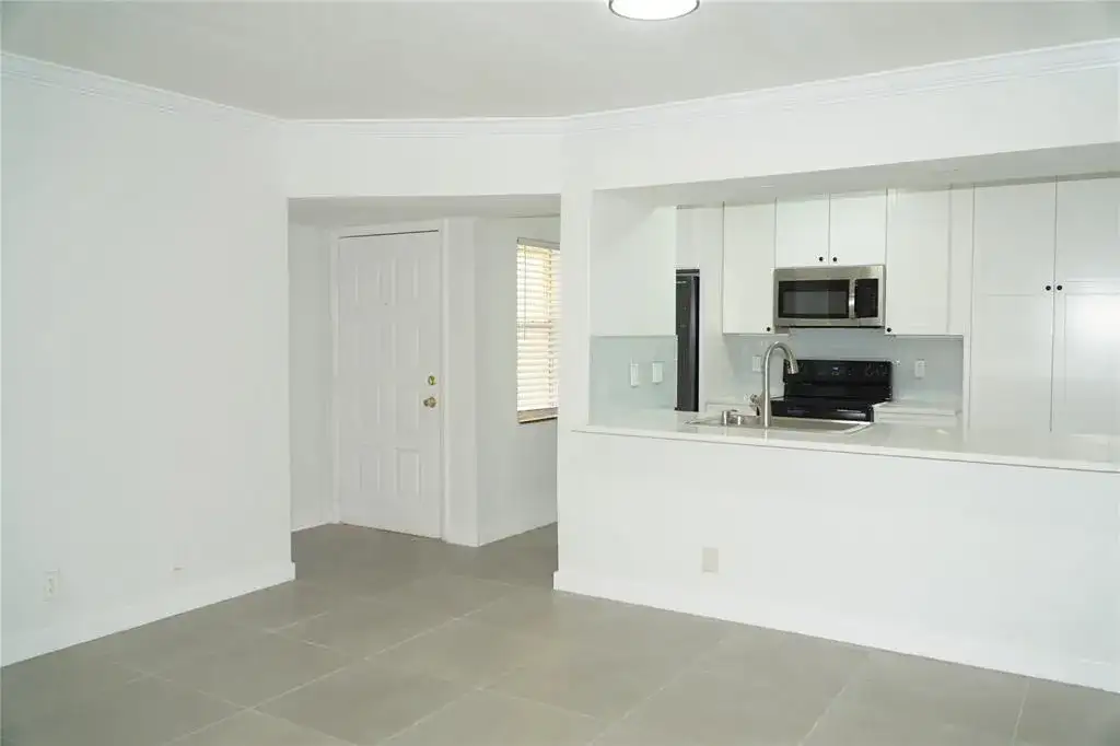 11574 NW 44th Street # 11574, Coral Springs FL 33065 photo 2