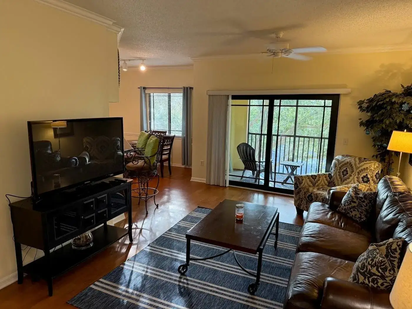 2730 Anzio Court # 305, Palm Beach Gardens FL 33410 photo 2