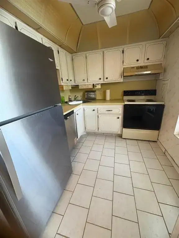 6001 NW 61st Avenue # 105, Tamarac FL 33319 photo 4