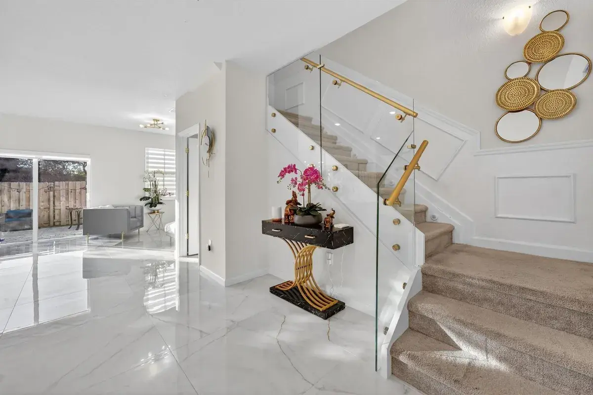 4668 NW 120th Way, Coral Springs FL 33076