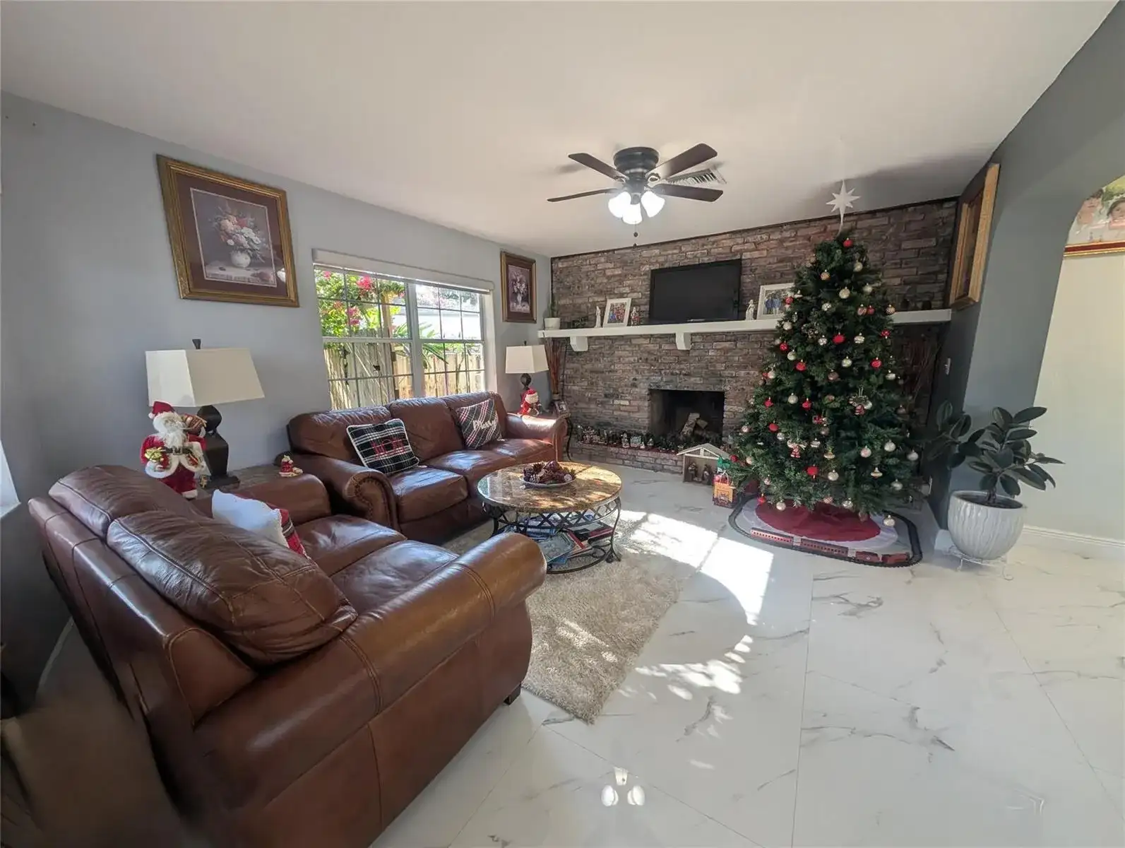 1313 NW 58th Avenue, Margate FL 33063 photo 2