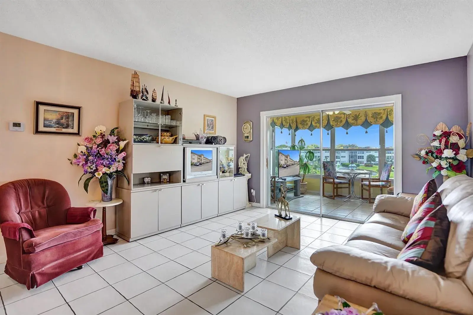 4800 NW 35th Street # 612, Lauderdale Lakes FL 33319