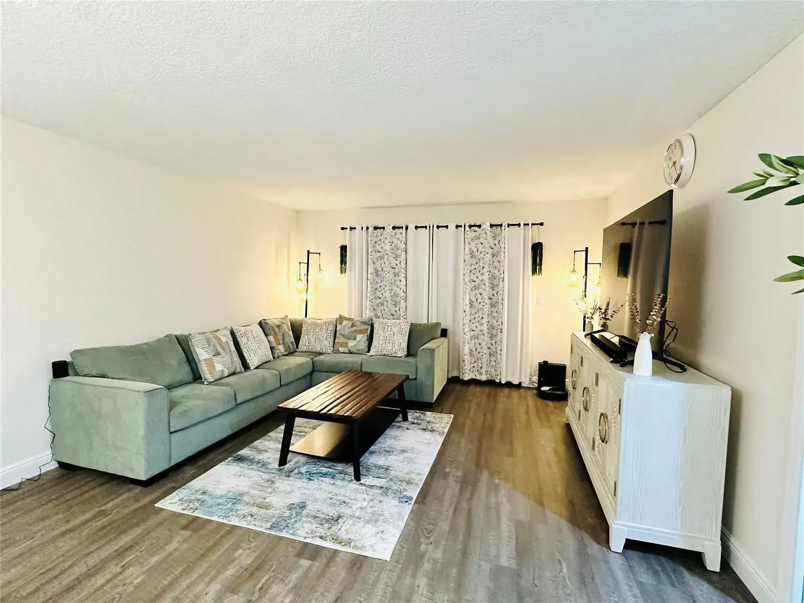 2200 S Cypress Bend Drive # 802, Pompano Beach FL 33069 photo 3