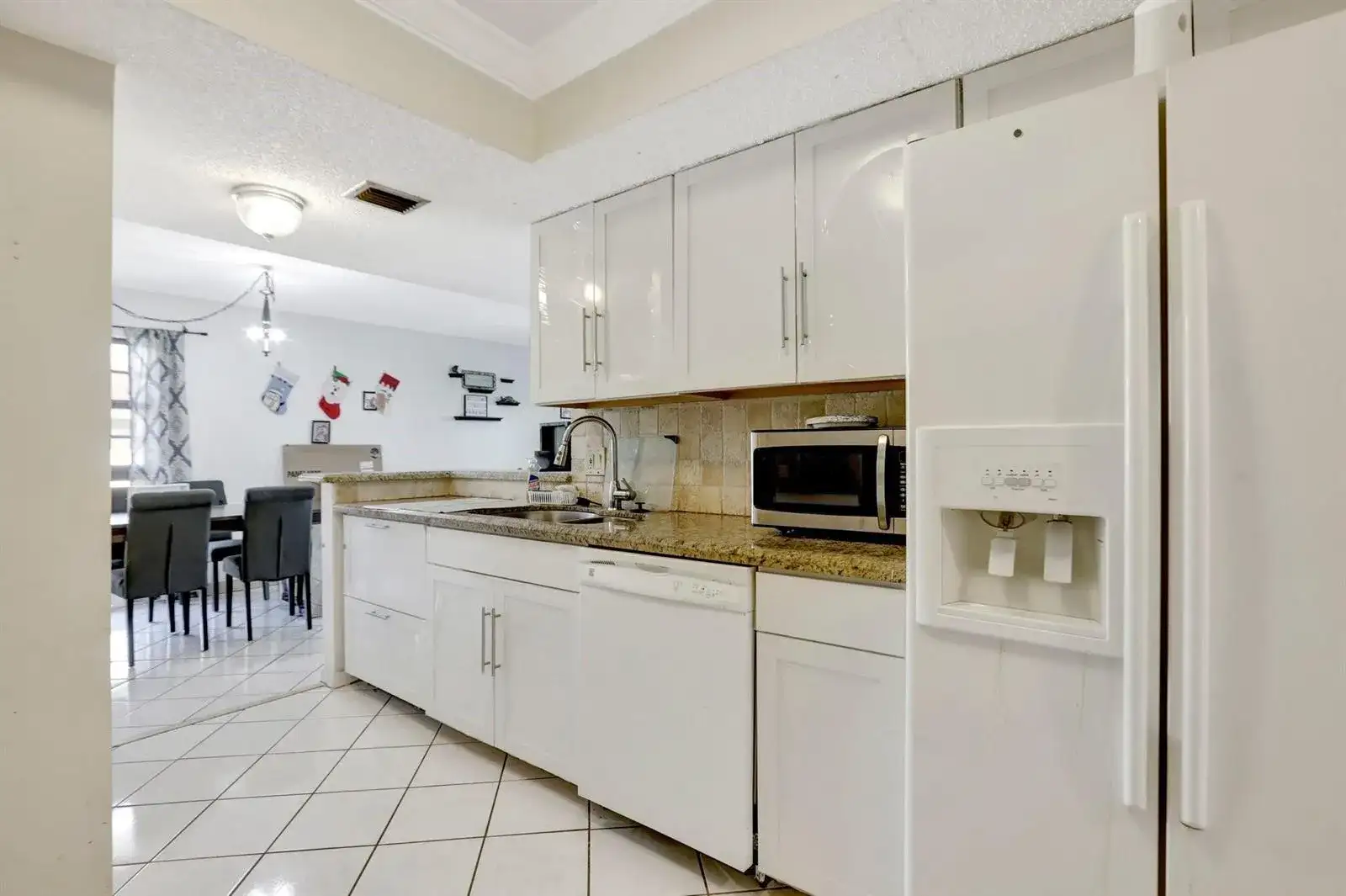 5570 NW 44th Street # 518a, Lauderhill FL 33319 photo 3
