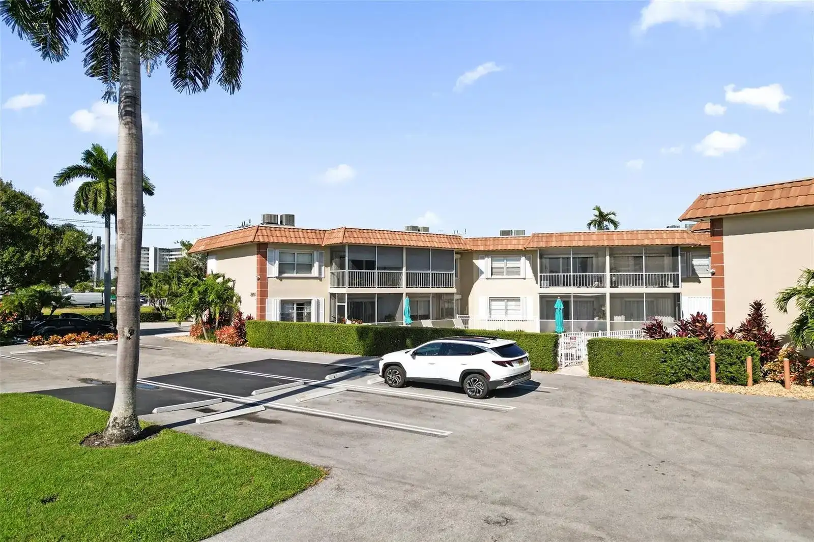 2201 SE 9th Street # 106, Pompano Beach FL 33062 photo 3