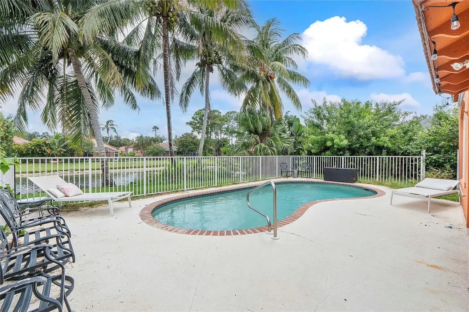 4020 Dorado Drive, Riviera Beach FL 33418 photo 5