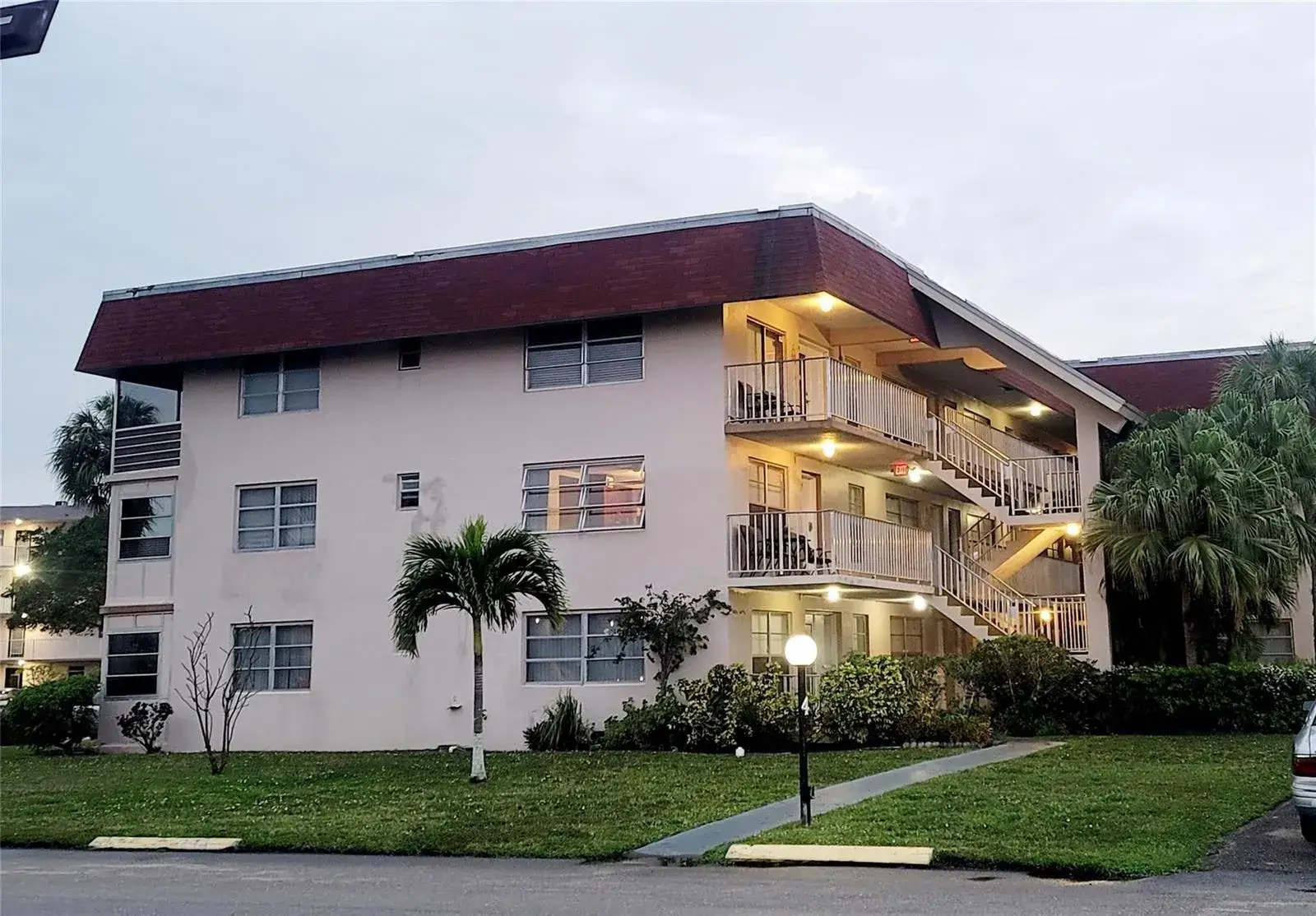 2901 NW 47th Terrace # 247B, Lauderdale Lakes FL 33313