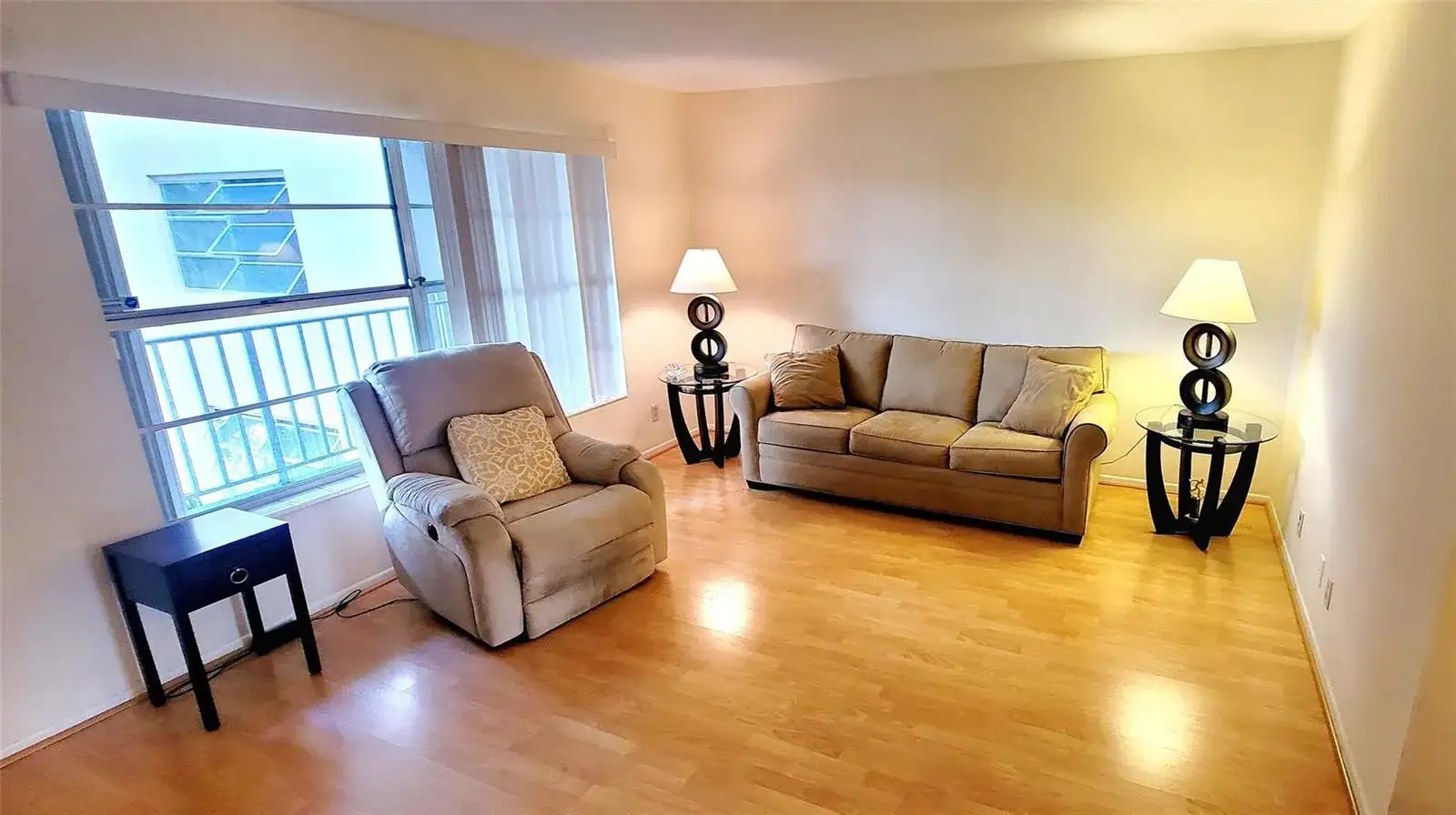 2901 NW 47th Terrace # 247B, Lauderdale Lakes FL 33313 photo 3