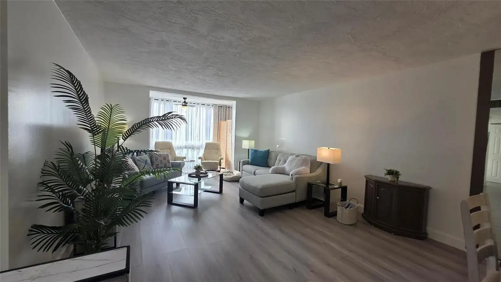 2831 Somerset Drive # 105, Lauderdale Lakes FL 33311 photo 5