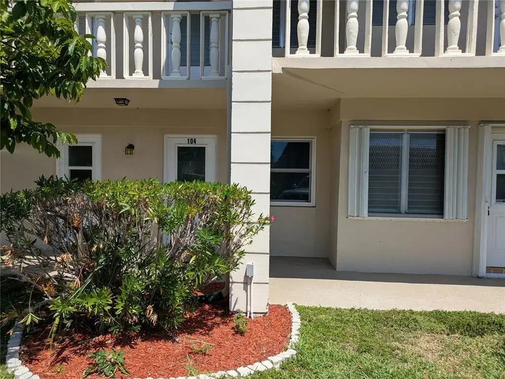 2115 NE 42nd Court # 104N, Lighthouse Point FL 33064