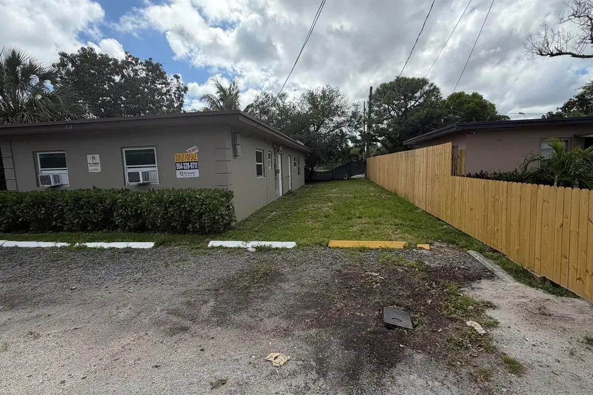 911 NW 12th Avenue # 2, Fort Lauderdale FL 33311