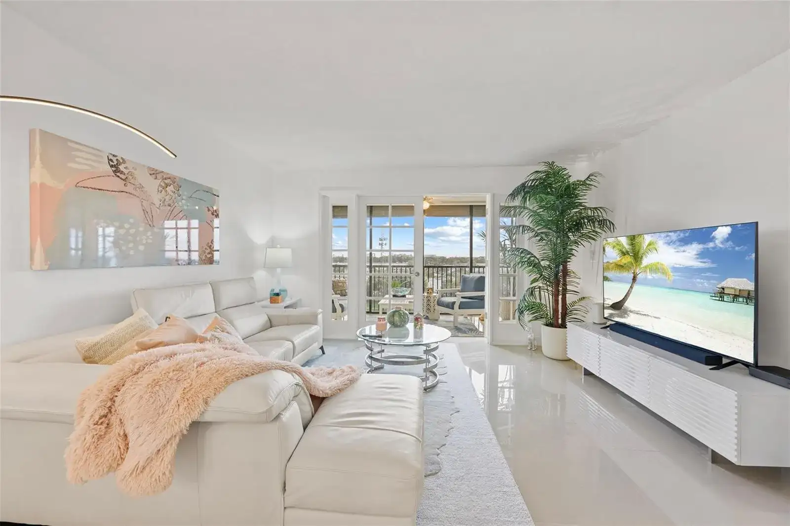 2202 S Cypress Bend Drive # 606, Pompano Beach FL 33069 photo 4