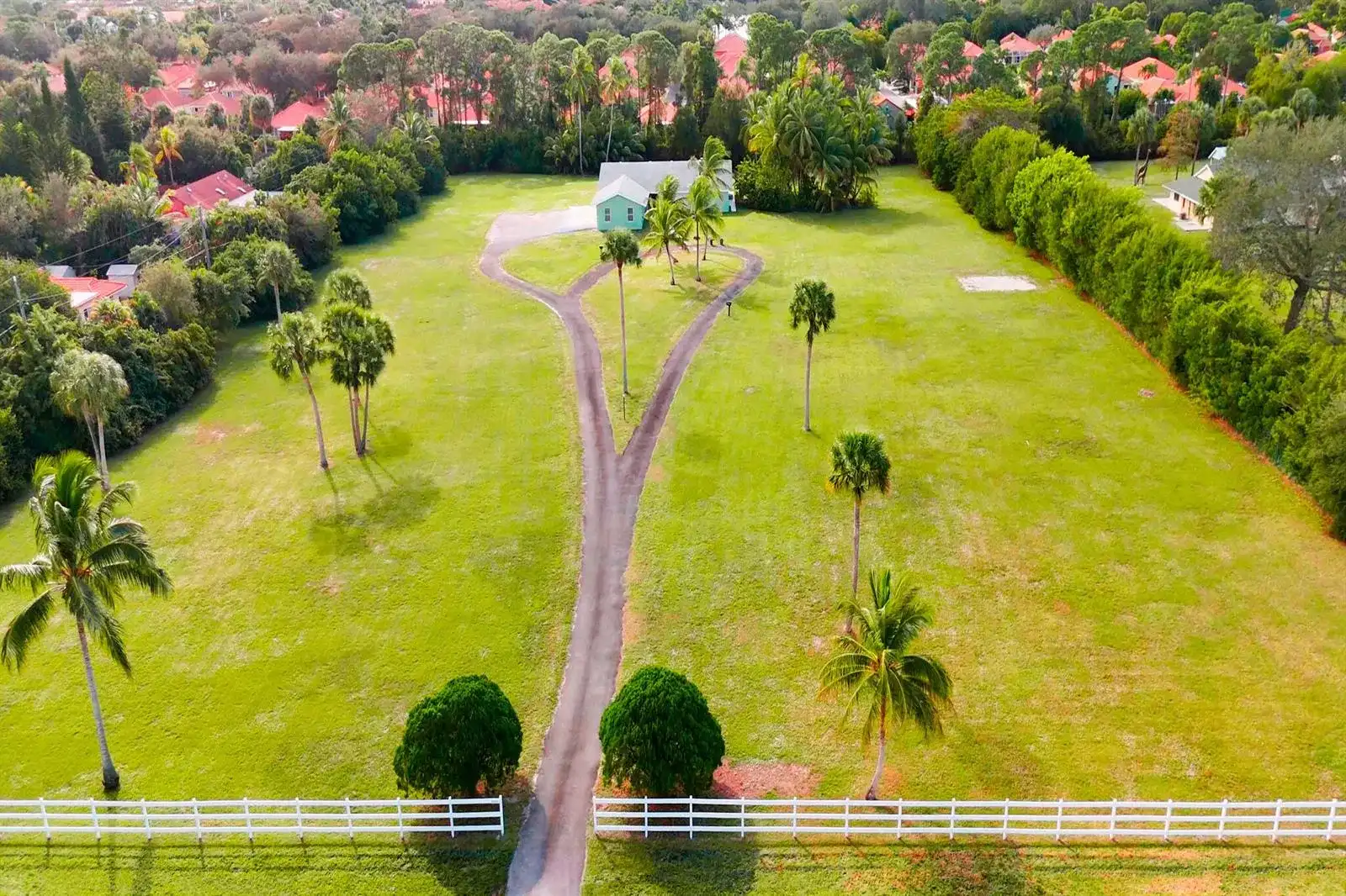4656 Lillian Avenue, Palm Beach Gardens FL 33418
