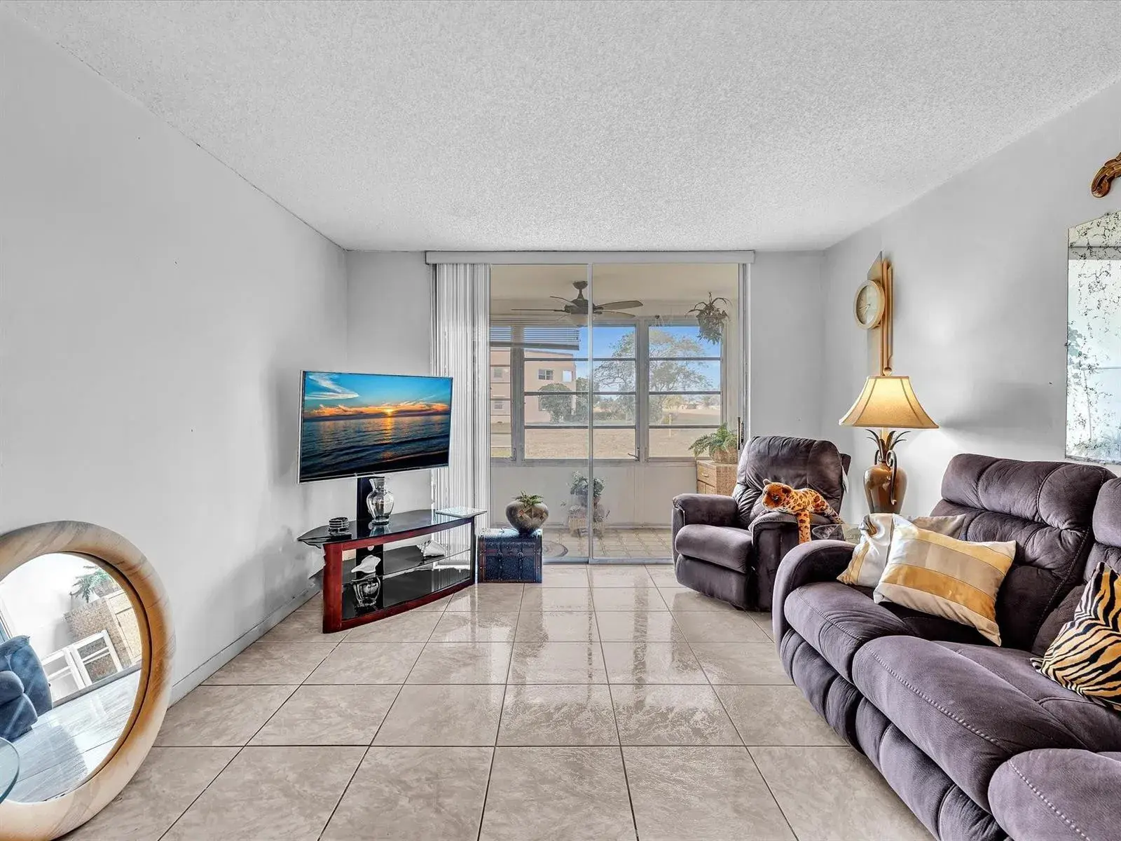 9041 Sunrise Lakes Boulevard # 113, Sunrise FL 33322