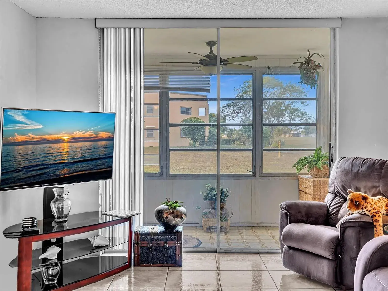 9041 Sunrise Lakes Boulevard # 113, Sunrise FL 33322