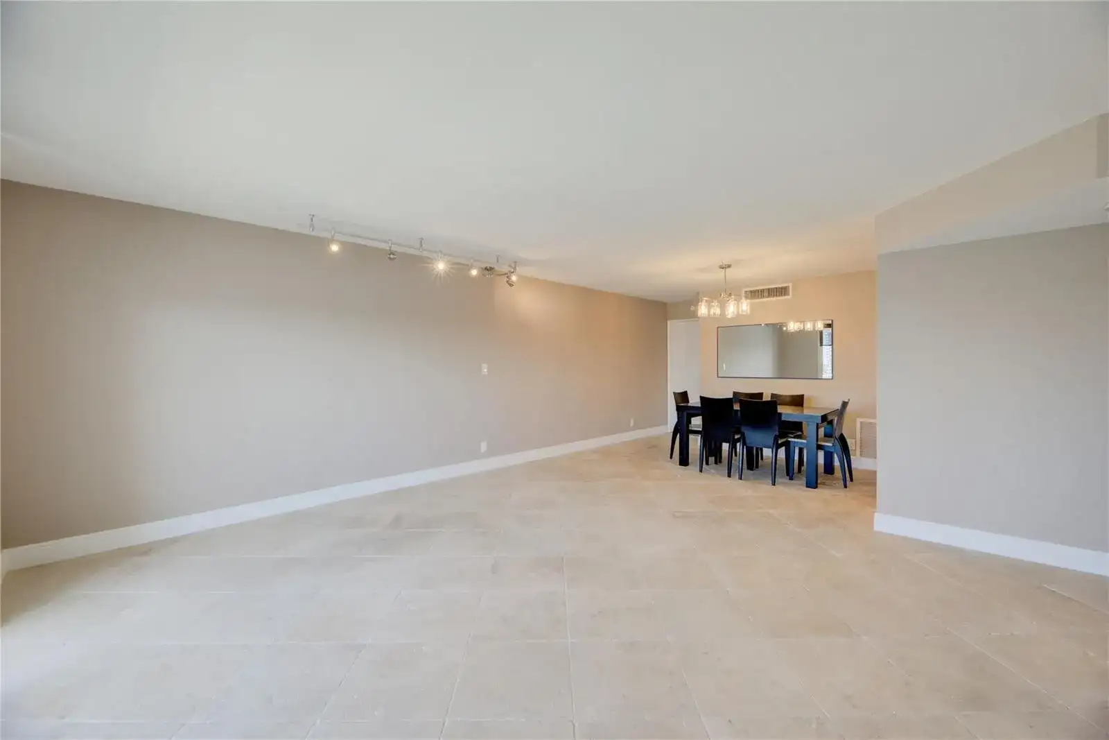 1 Las Olas Circle # 605, Fort Lauderdale FL 33316 photo 4