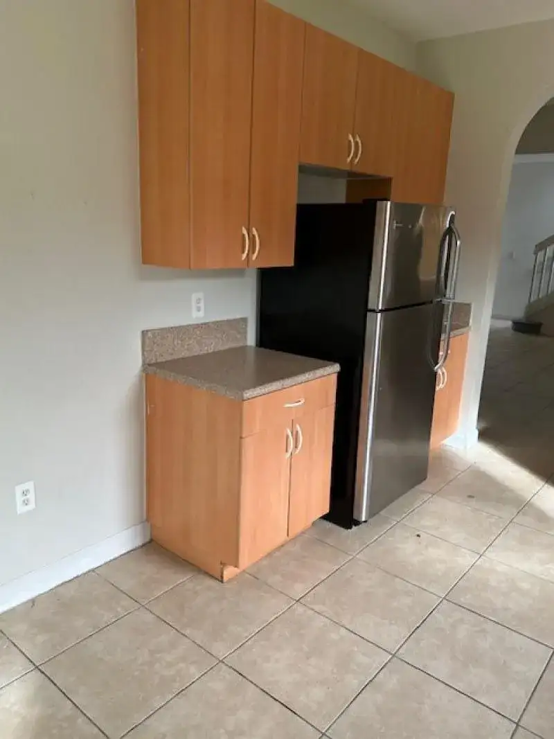 1008 NE 39th Avenue, Homestead FL 33033 photo 4