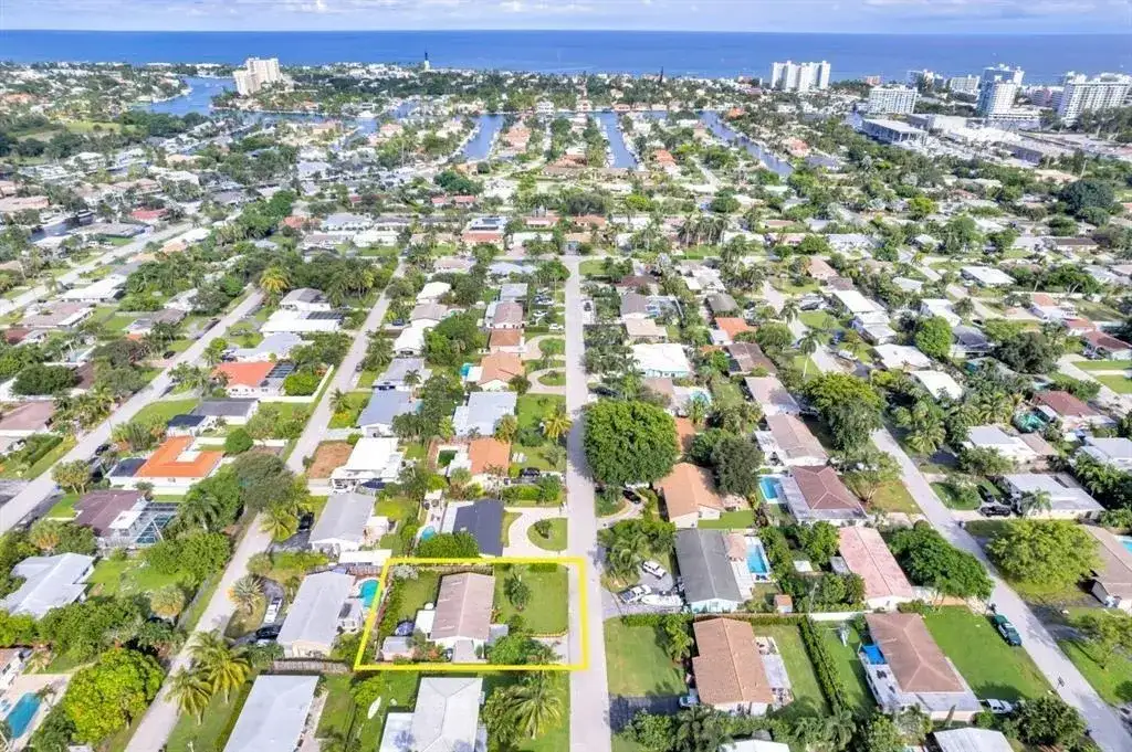 2611 NE 20th Street, Pompano Beach FL 33062 photo 4