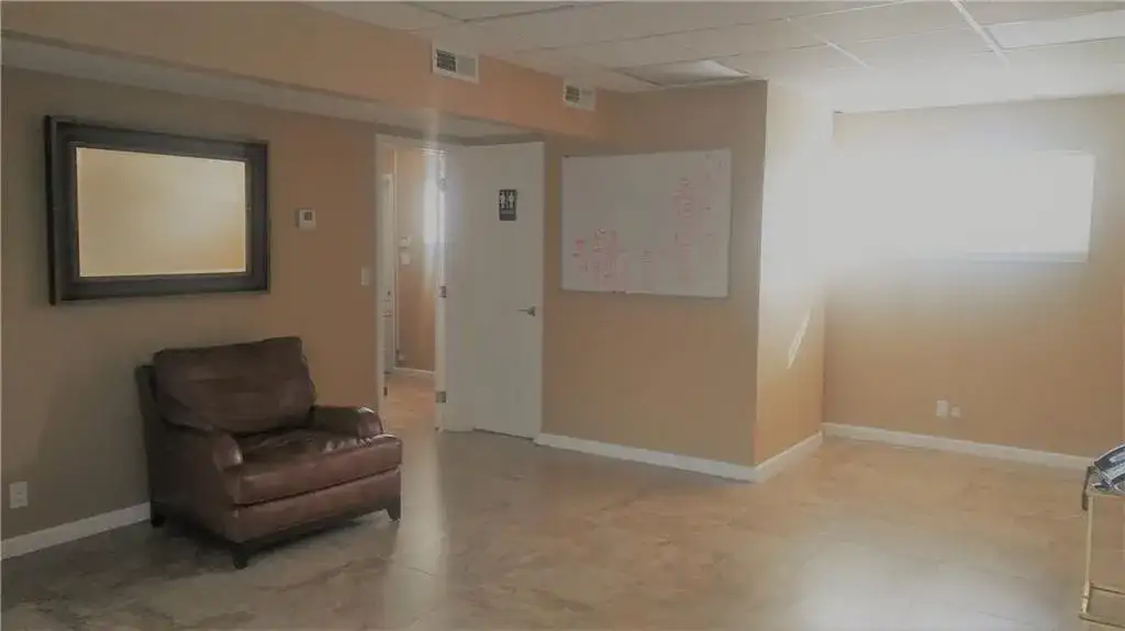 27 SE 24 Avenue # 2, Pompano Beach FL 33062 photo 2