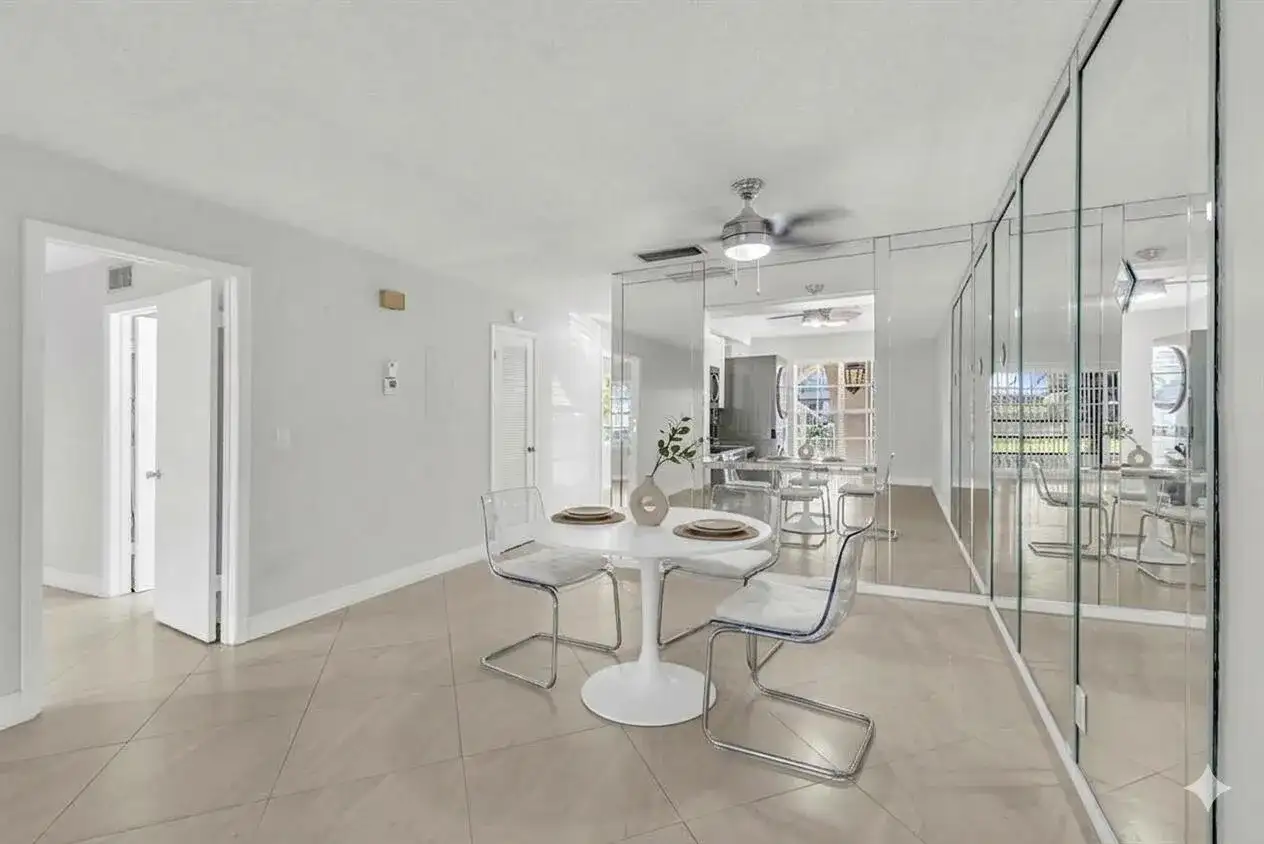 13950 Via Flora # B, Delray Beach FL 33484 photo 4