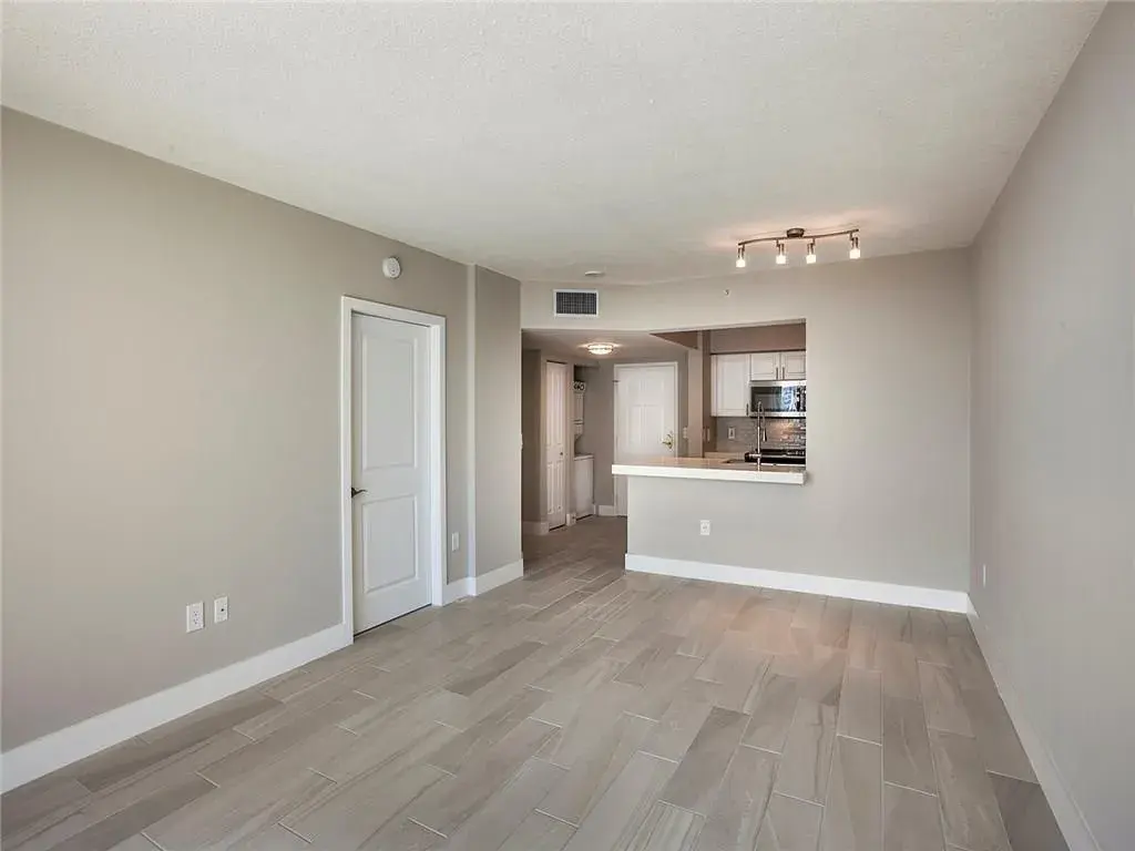 1040 Seminole Drive # 1406, Fort Lauderdale FL 33304