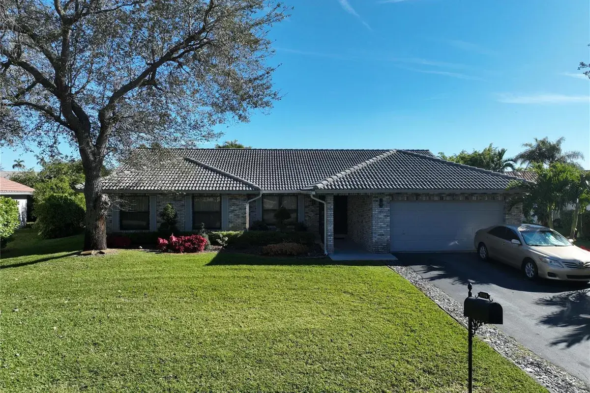 11884 NW 2nd Court, Coral Springs FL 33071