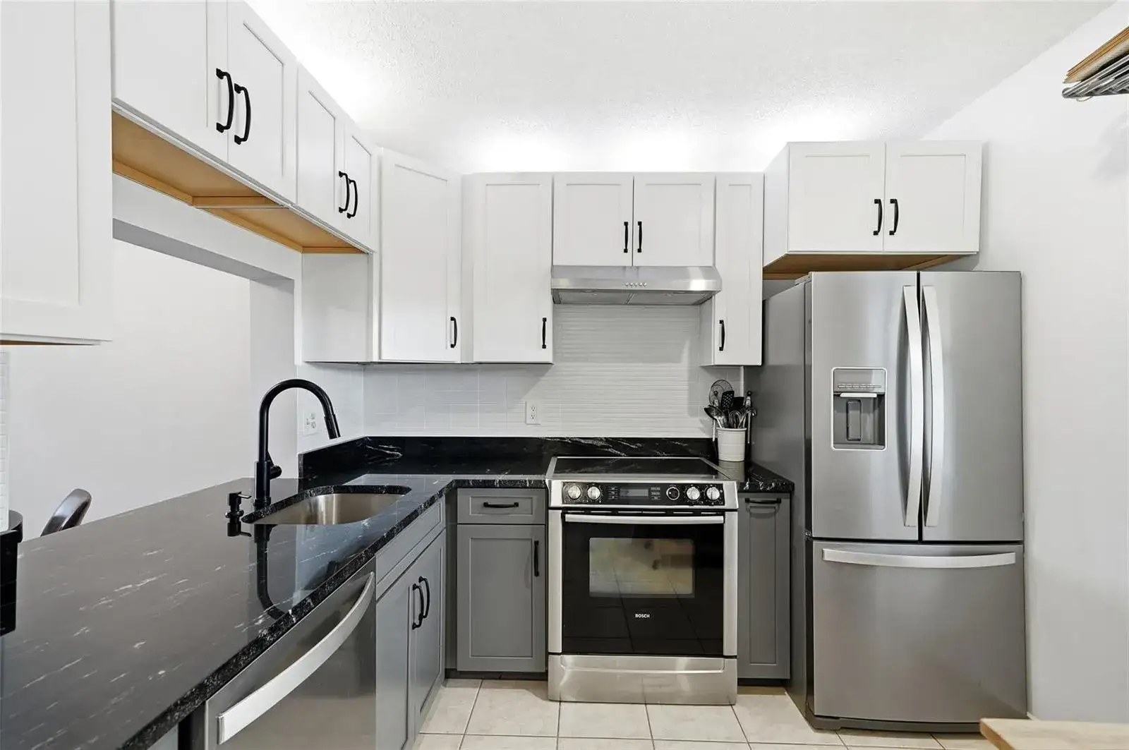 3053 Carambola Circle N Unit 3053, Coconut Creek FL 33066 photo 5