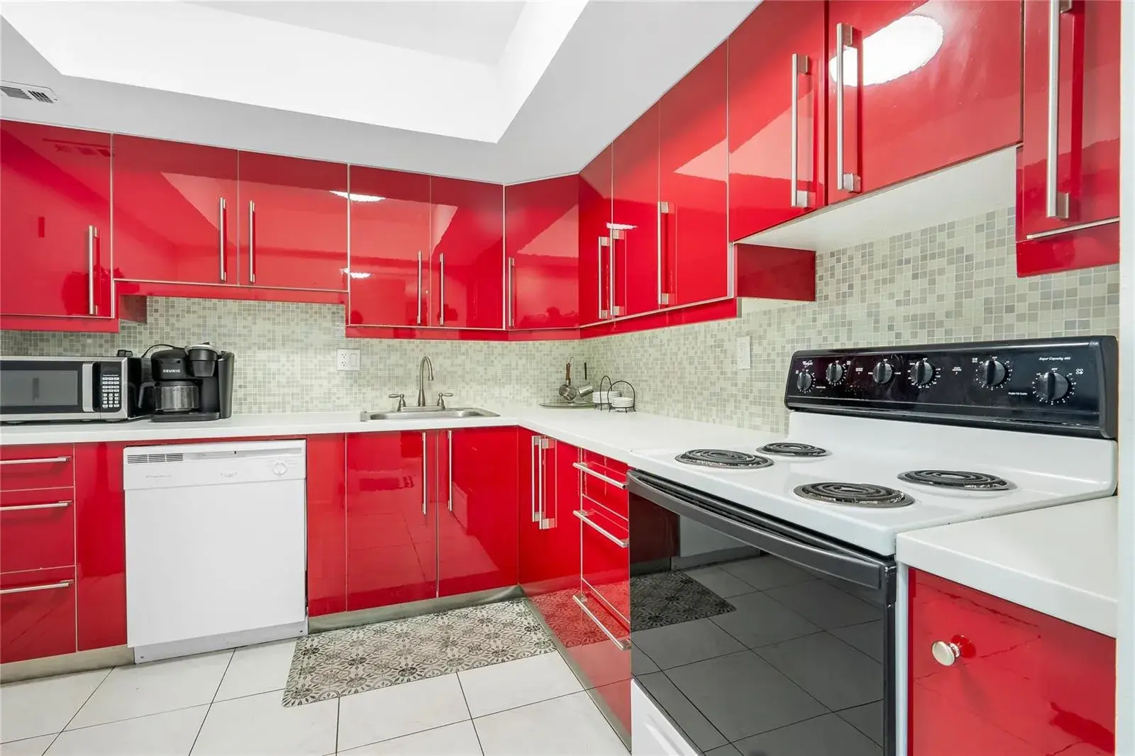 3180 S Ocean Drive # 517, Hallandale Beach FL 33009