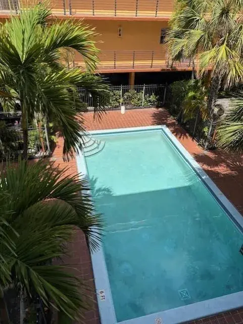 365 NE 125th Street # 305, North Miami FL 33161 photo 3