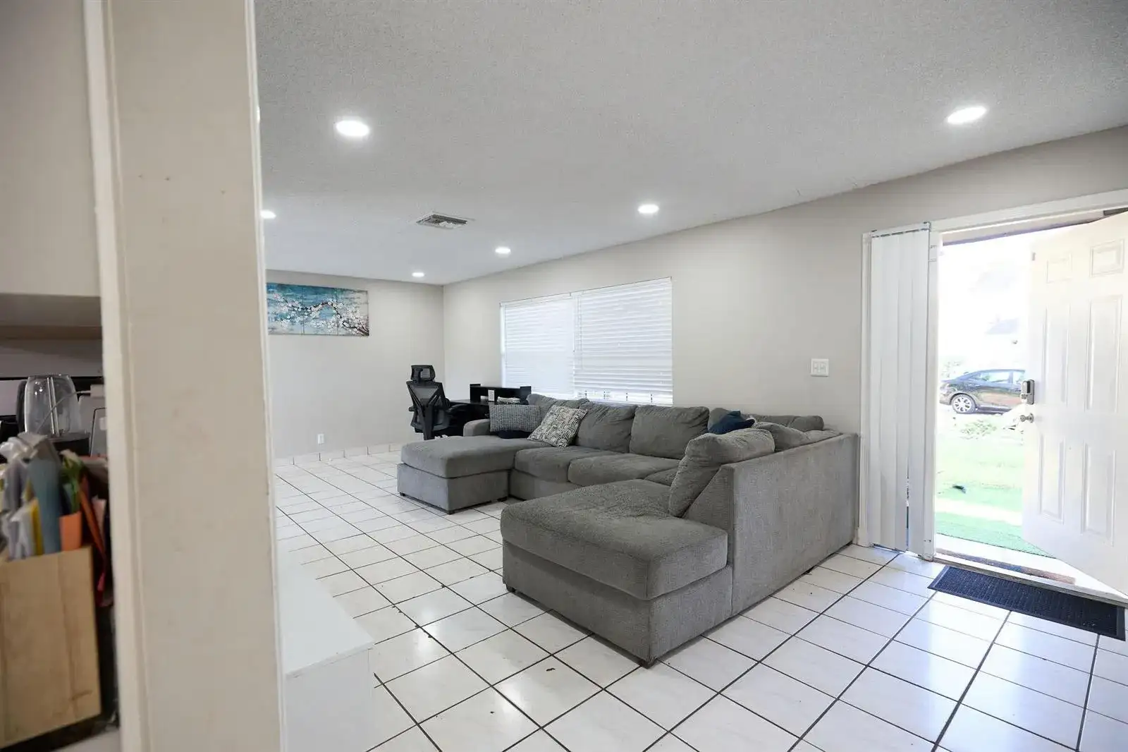 6597 Salem Street, North Lauderdale FL 33068 photo 3