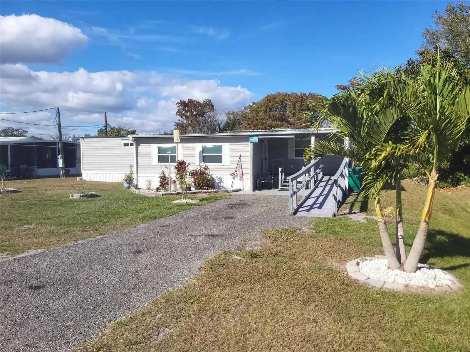 4037 SE 27th Street, Okeechobee FL 34974 photo 2