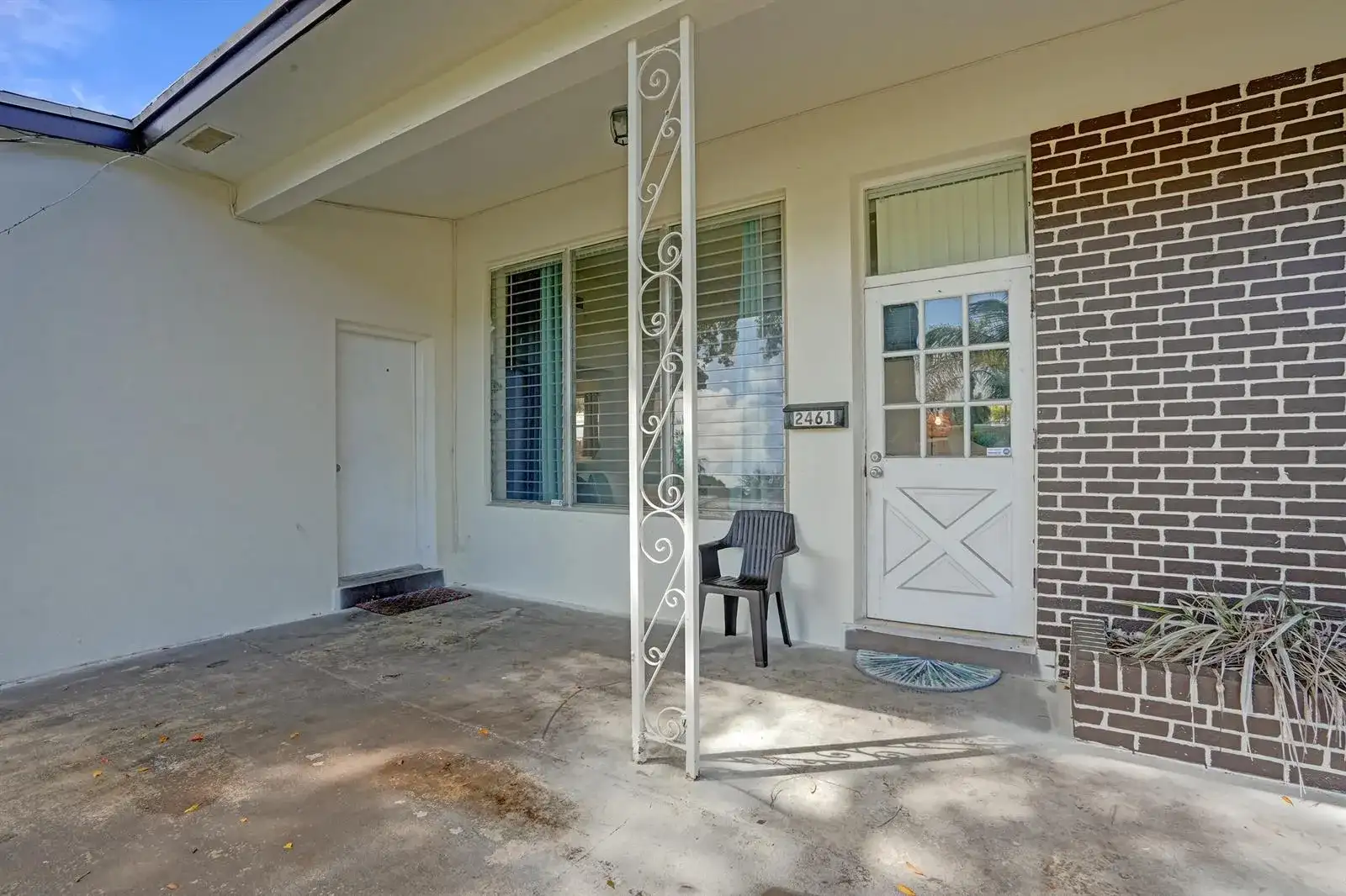 2461 NE 20th Avenue, Lighthouse Point FL 33064 photo 2