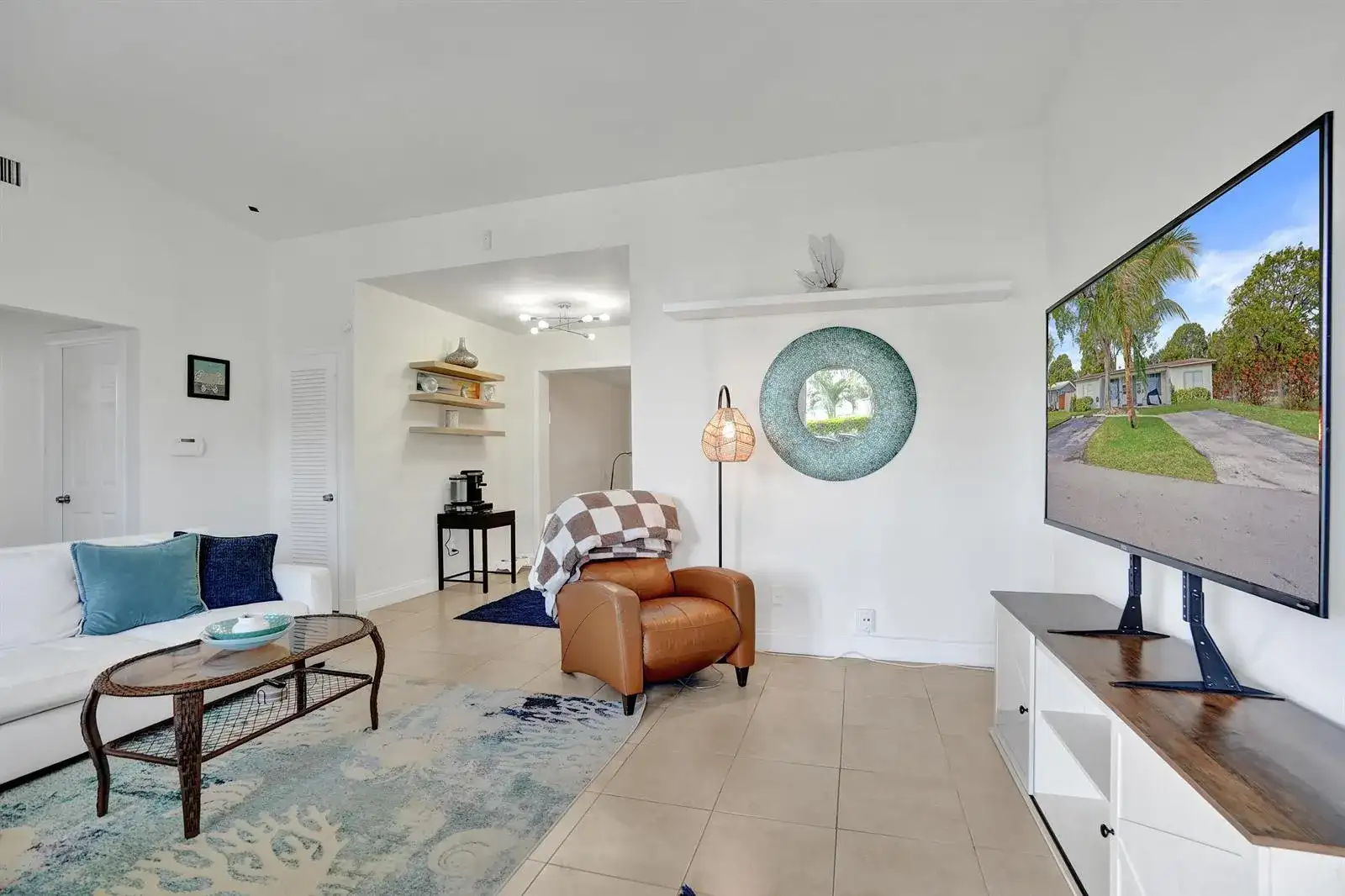 2461 NE 20th Avenue, Lighthouse Point FL 33064 photo 3