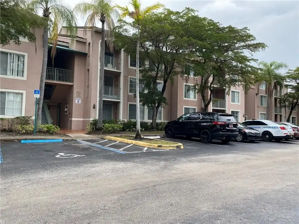12112 Saint Andrews Place # 205, Miramar FL 33025