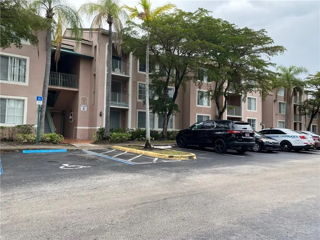 12112 Saint Andrews Place # 205, Miramar FL 33025