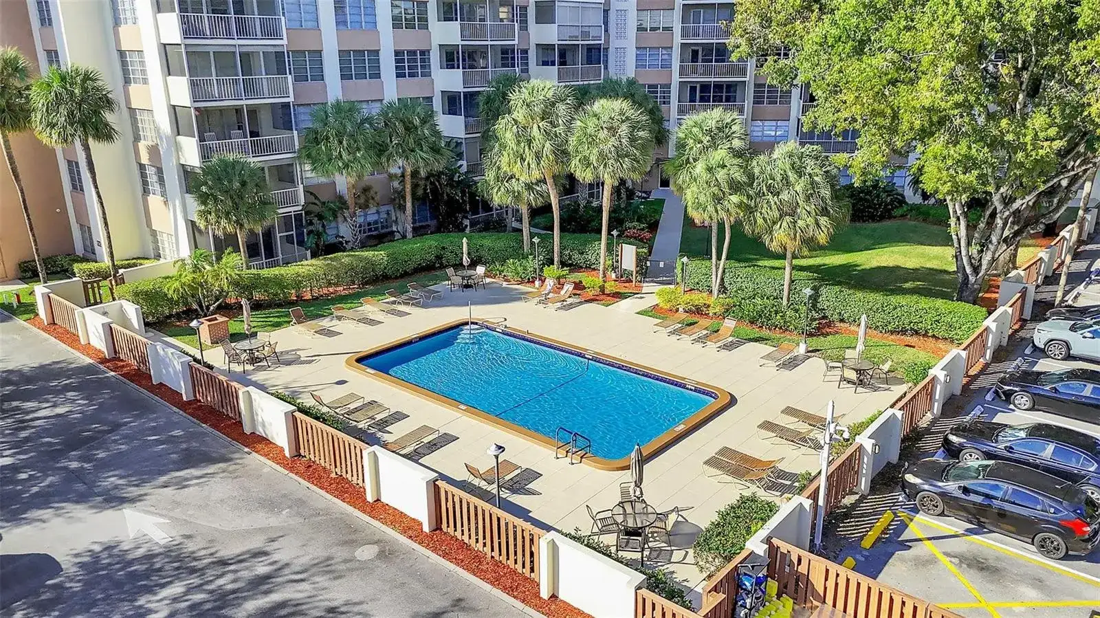 10777 W Sample Road # 711, Coral Springs FL 33065 photo 4