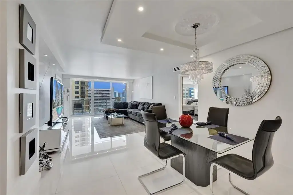 2030 S Ocean Drive # 510, Hallandale Beach FL 33009
