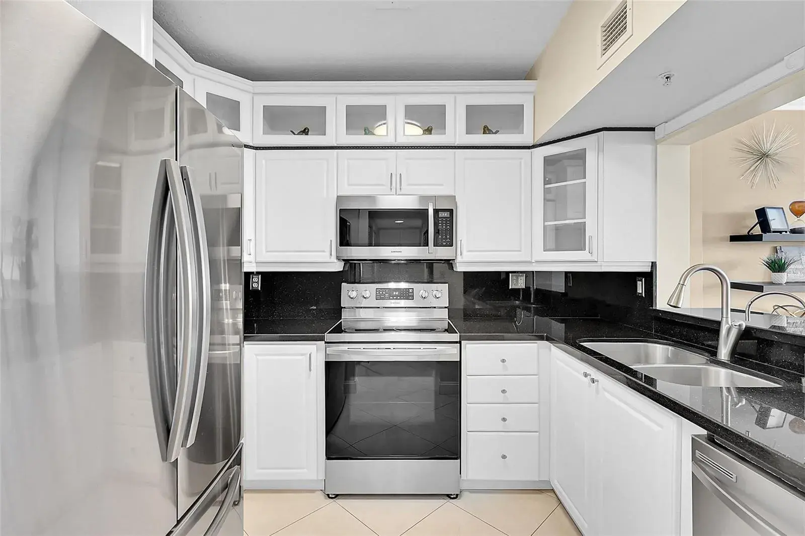 3020 NE 32nd Avenue # 805, Fort Lauderdale FL 33308