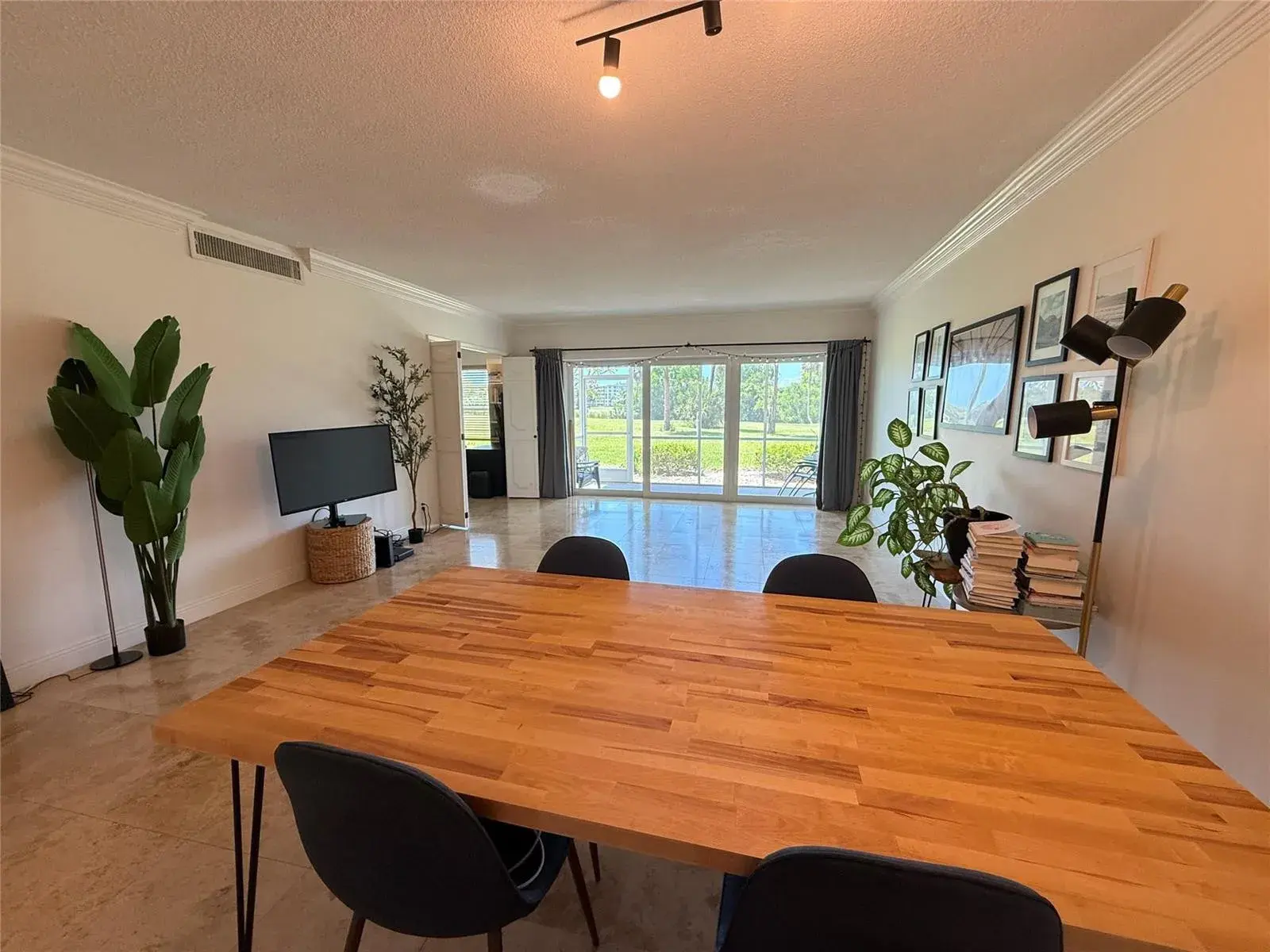3000 N Palm Aire Drive # 107, Pompano Beach FL 33069